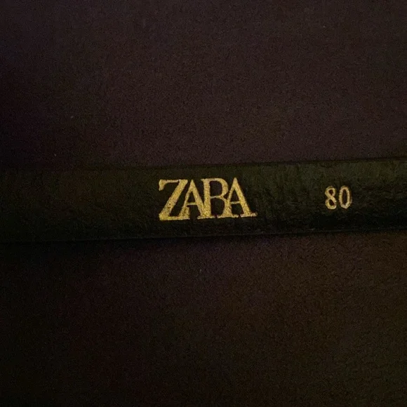 NWT. Zara Limited Edition Black Leather Belt with Large Metal Buckle. Size 30